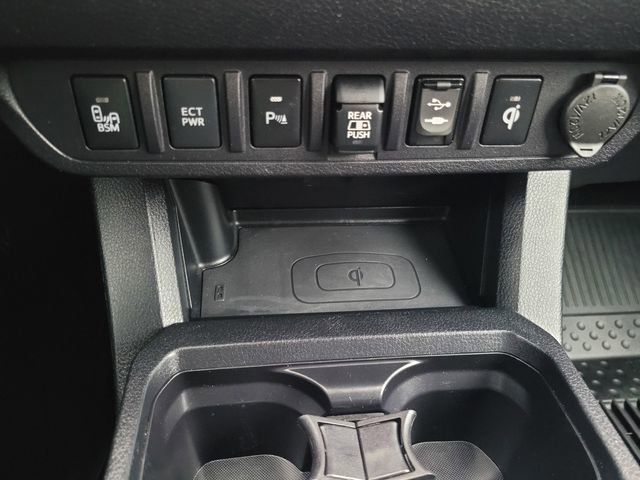 Used 2019 Toyota Tacoma TRD Off-Road w/ Technology Package image 24