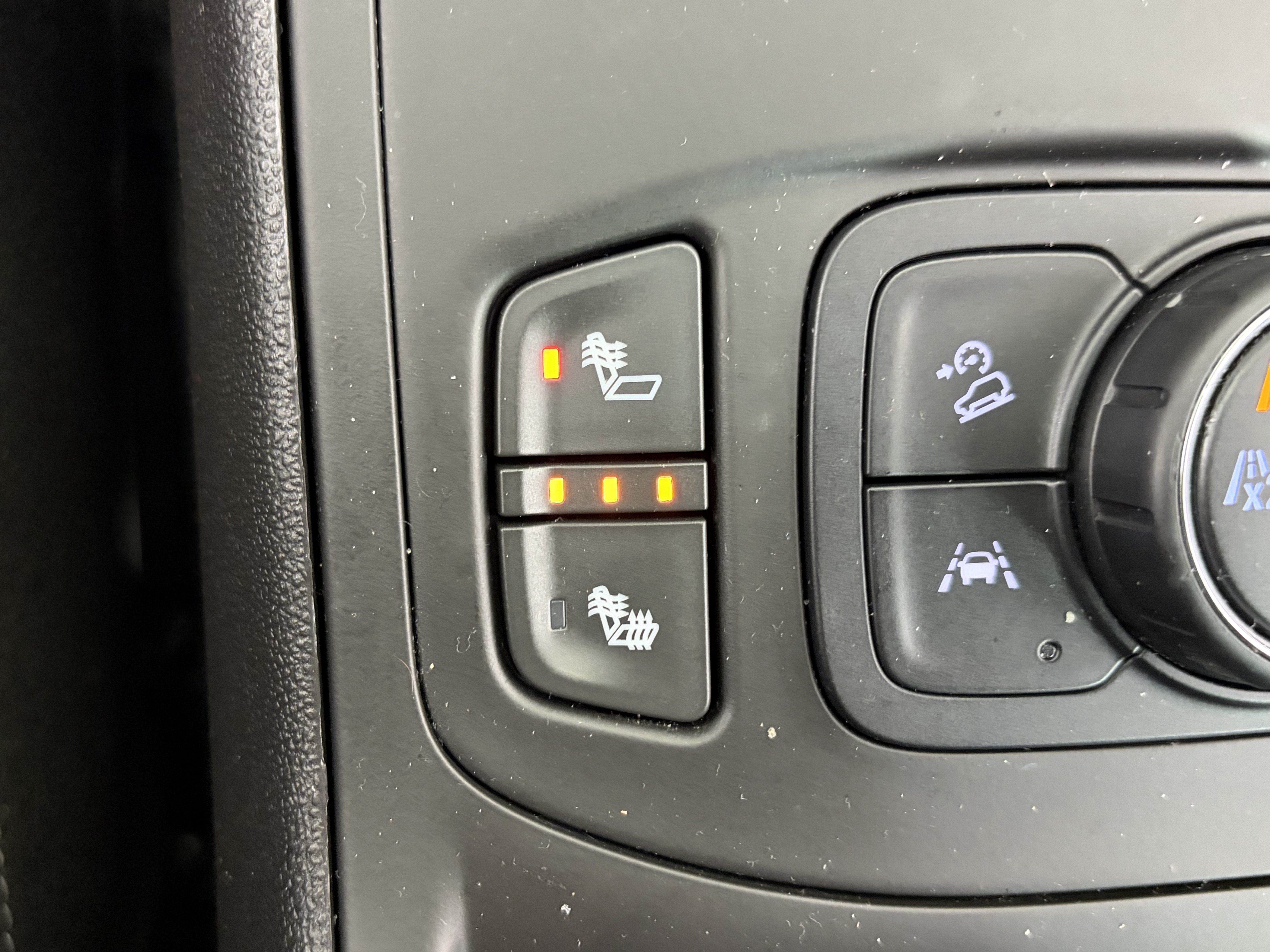 Used 2023 GMC Terrain SLE w/ Driver Convenience Package AWD/4WD image 28