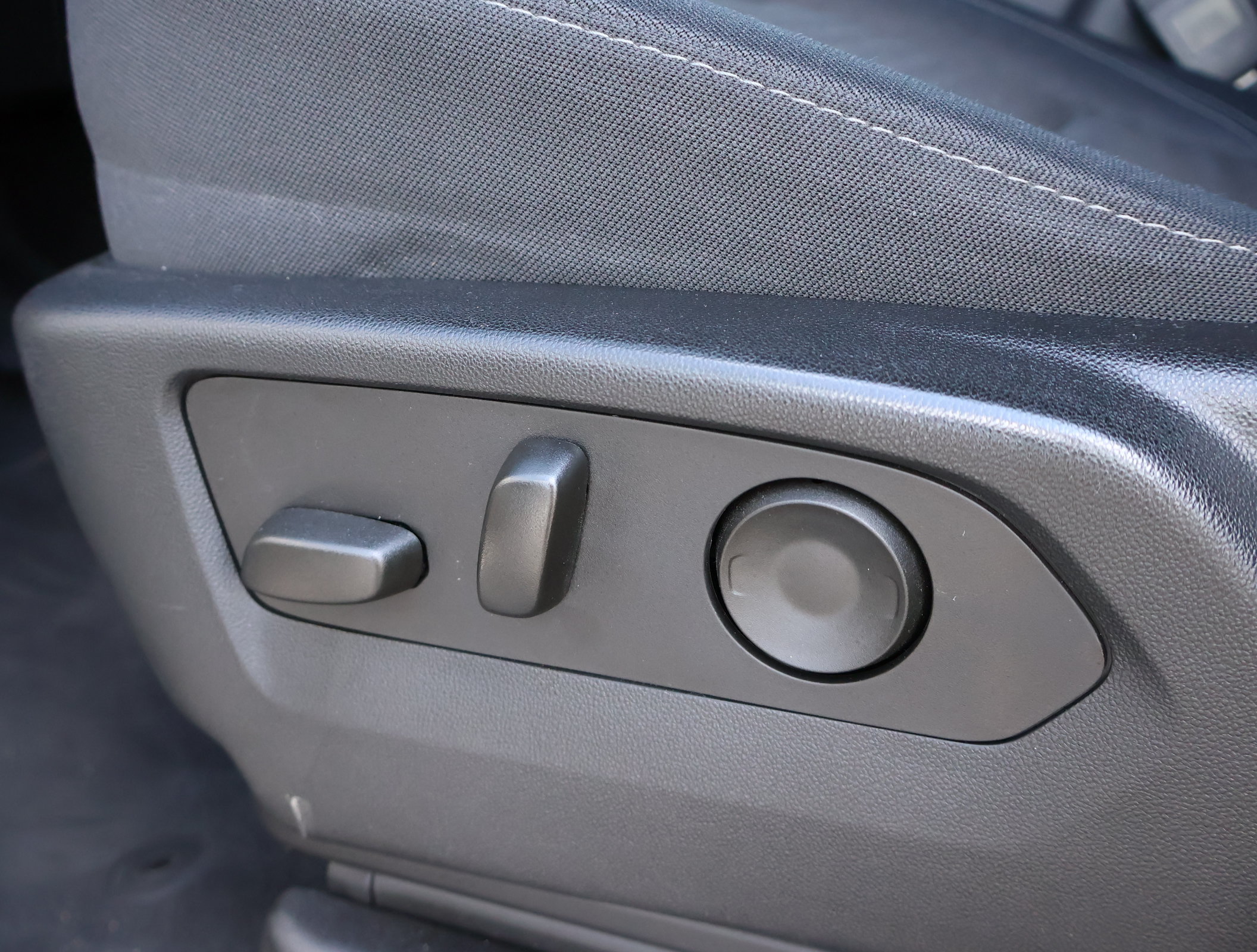 Used 2023 Chevrolet Tahoe LS RWD image 8