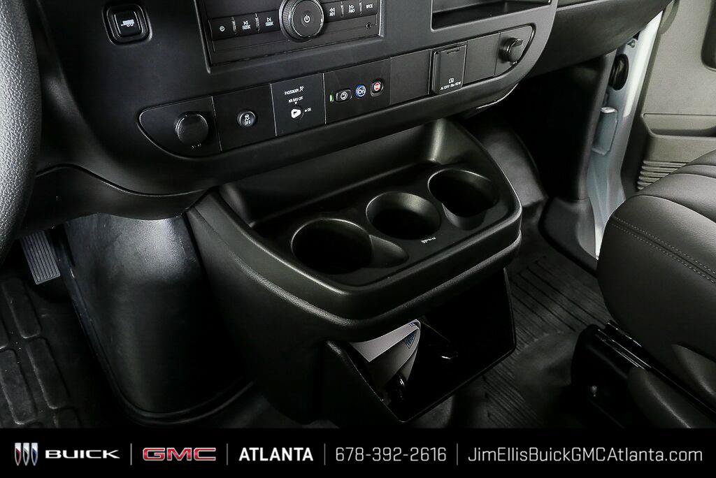 New 2025 GMC Savana 2500 w/ Driver Convenience Package RWD image 18