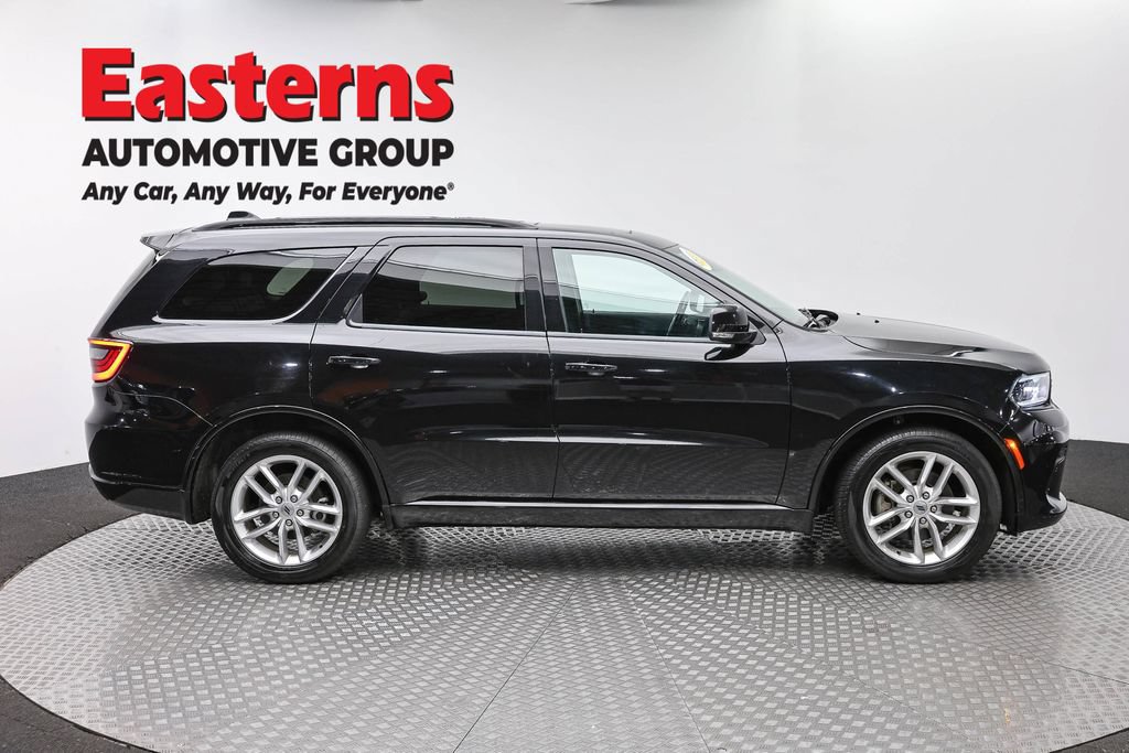 Used 2024 Dodge Durango GT RWD image 4