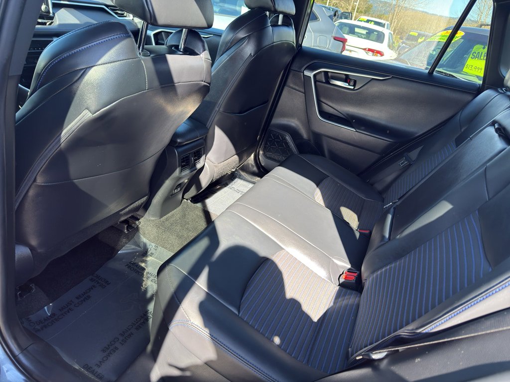 Used 2021 Toyota RAV4 XSE AWD/4WD image 19