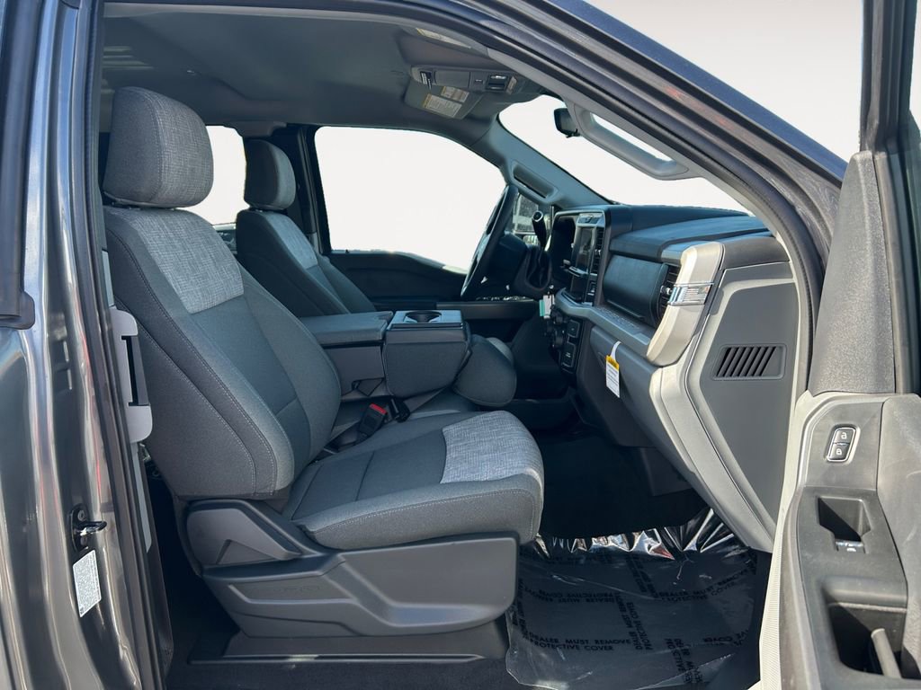 New 2026 Ford F350 XLT image 10