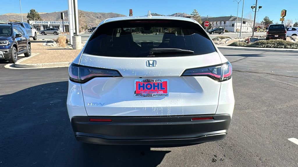 New 2026 Honda HR-V LX image 4