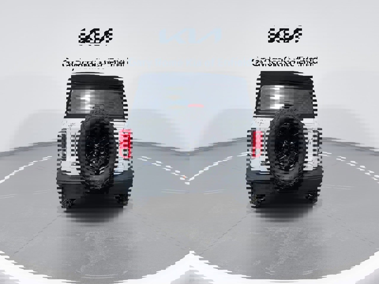 Used 2021 Ford Bronco Black Diamond image 7