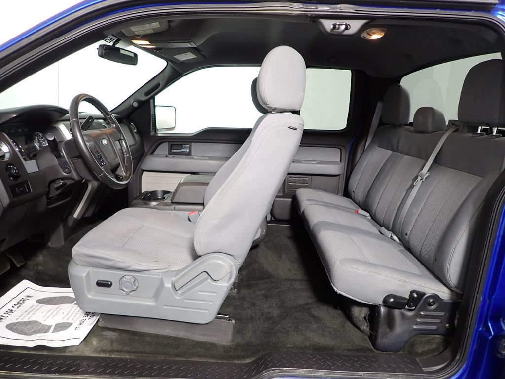 Used 2013 Ford F150 XLT w/ Mid Equipment Group AWD/4WD image 25