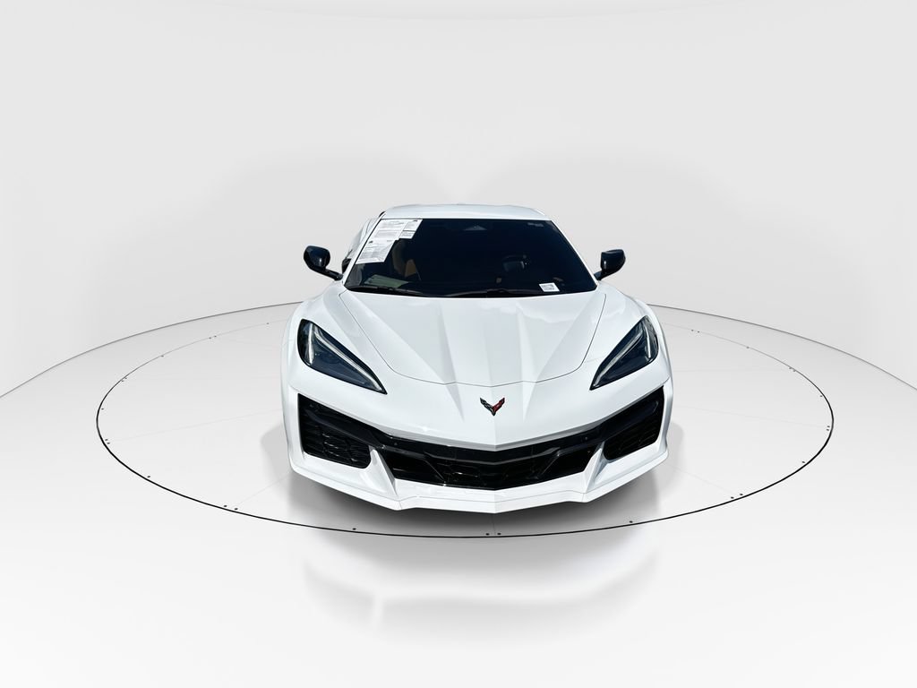 Used 2025 Chevrolet Corvette E-Ray w/ Stealth Interior Trim Package AWD/4WD image 3