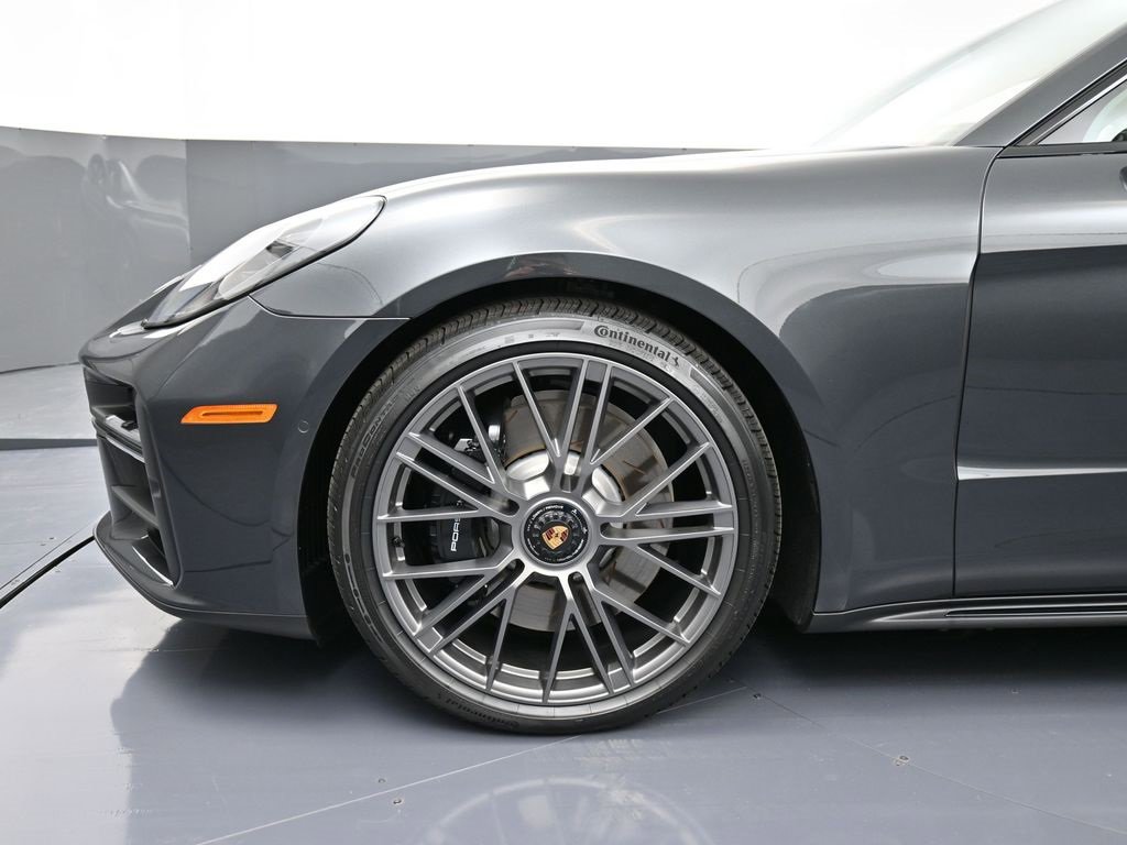 New 2026 Porsche Panamera GTS image 12