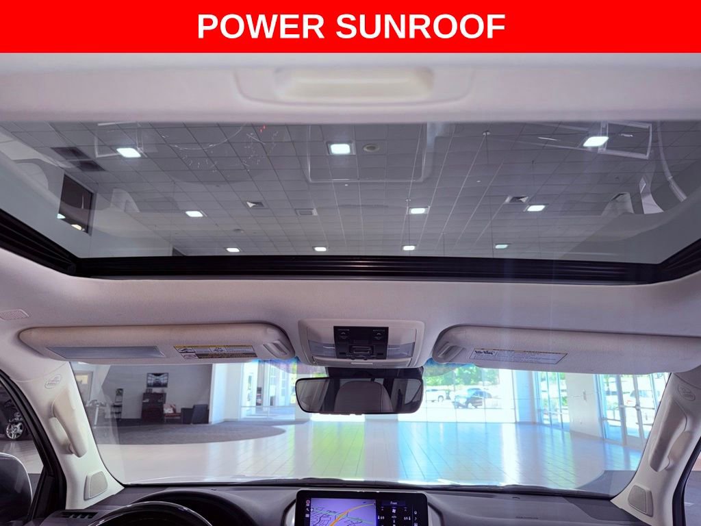 Used 2023 Lexus GX 460 Luxury w/ Accessory Package AWD/4WD image 9