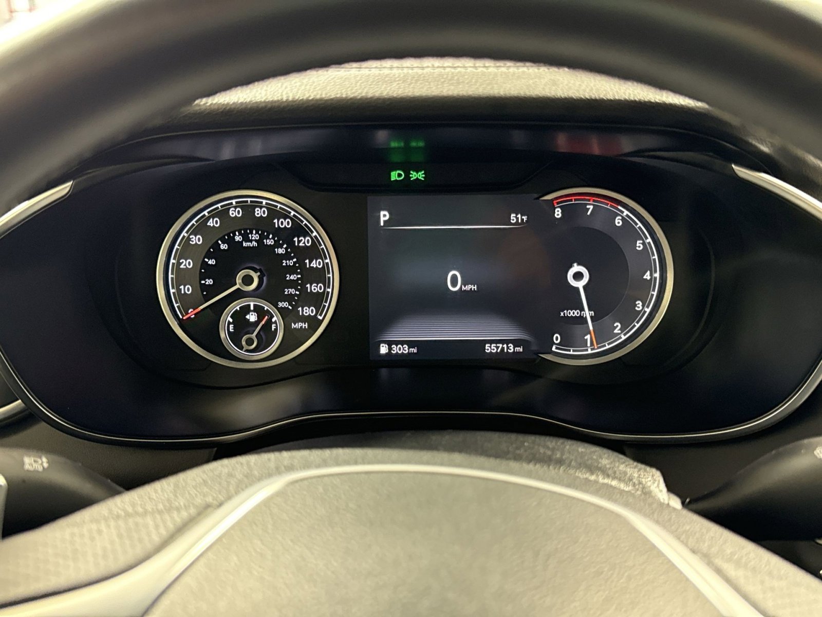 Used 2023 Genesis G70 2.0T image 17