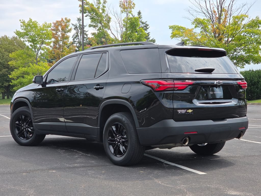 Used 2023 Chevrolet Traverse LS w/ Midnight/Sport Edition FWD image 19