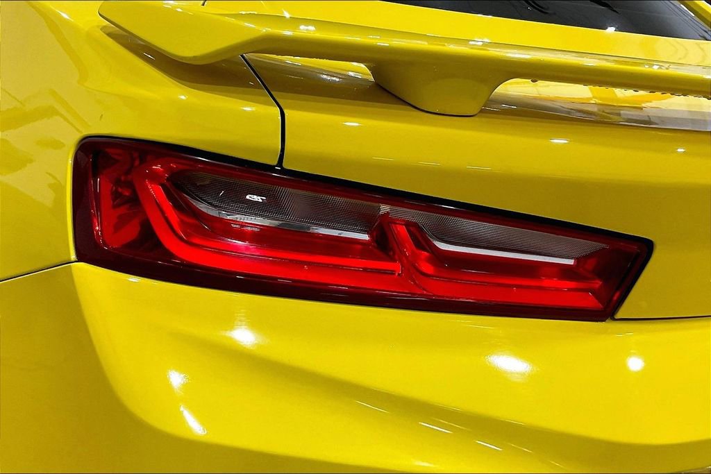 Used 2017 Chevrolet Camaro SS image 26