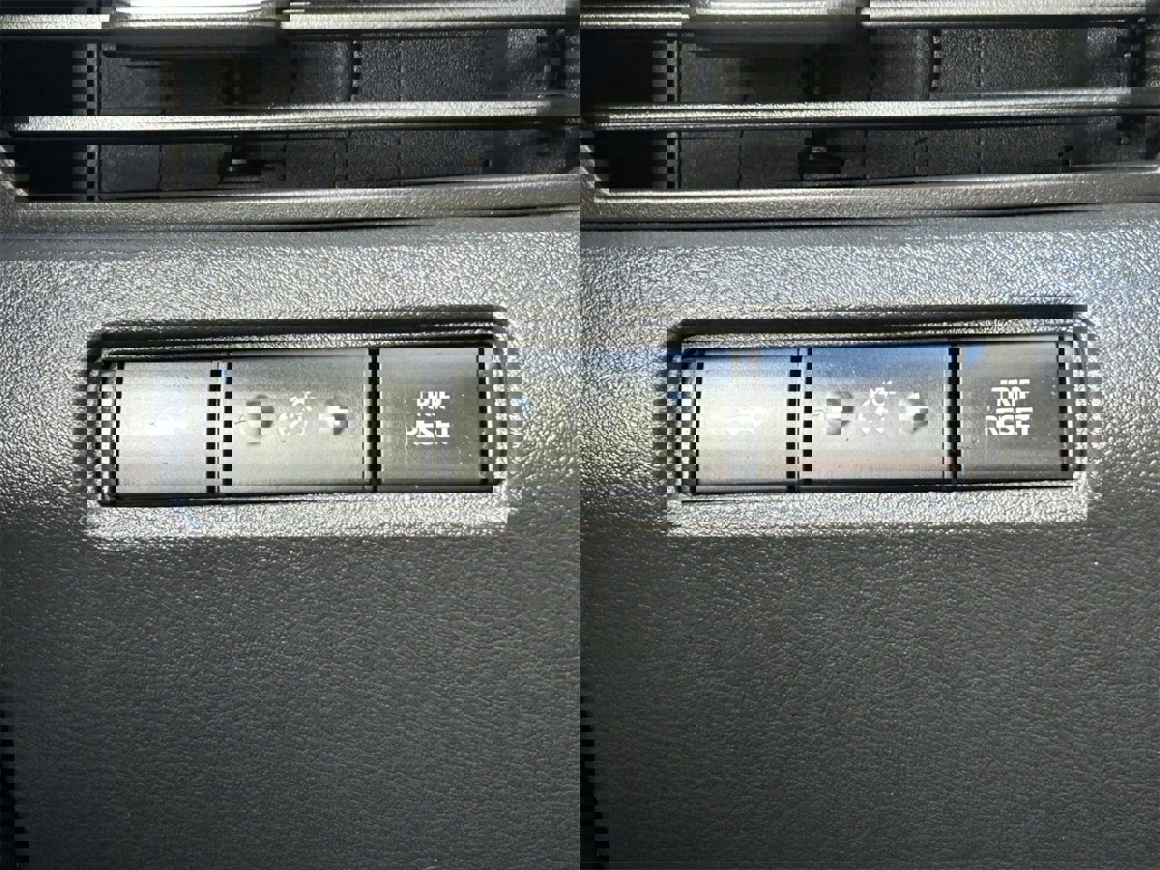 Certified 2022 Nissan Altima 2.5 SR image 35