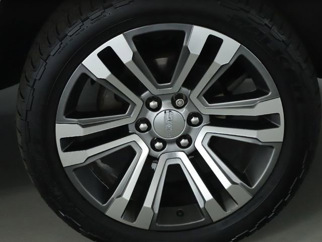 Used 2017 GMC Yukon Denali w/ Open Road Package image 47