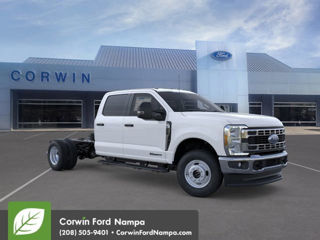 New 2025 Ford F350 XL w/ XL Chrome Package AWD/4WD image 1