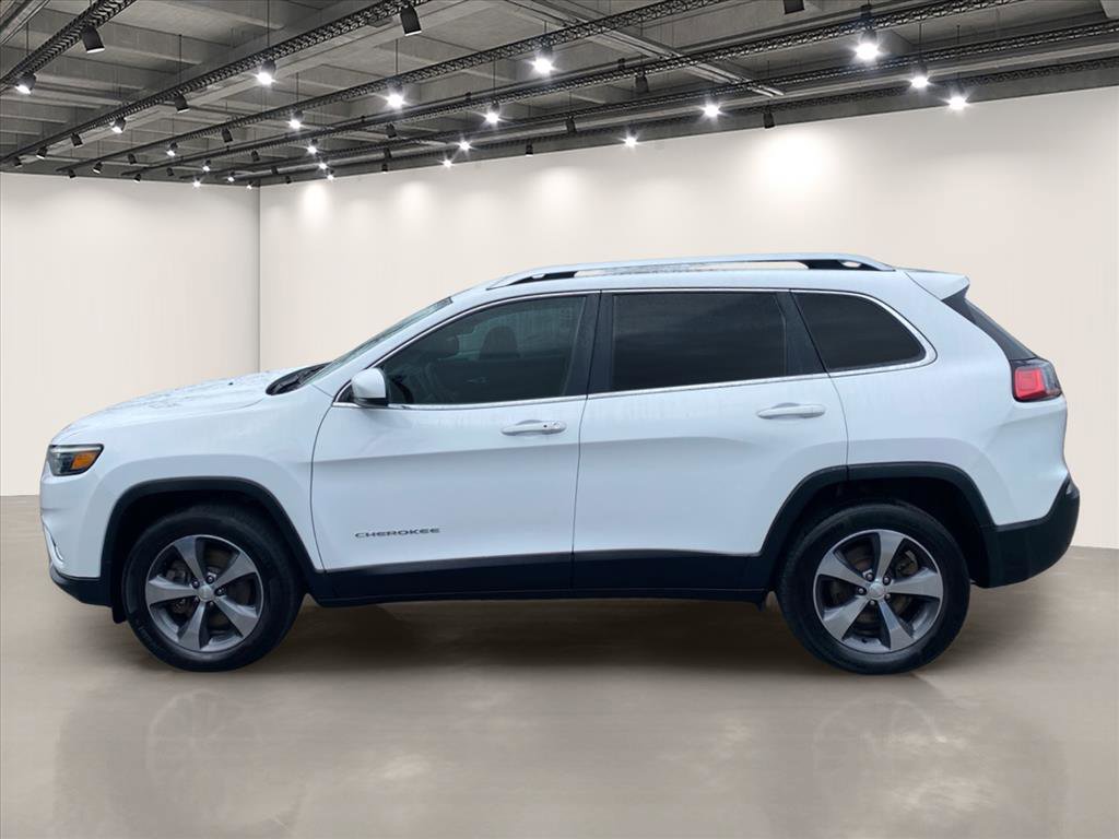 Used 2019 Jeep Cherokee Limited AWD/4WD image 4