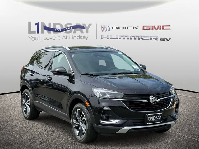 Used 2023 Buick Encore GX Essence w/ Advanced Technology Package AWD/4WD image 2