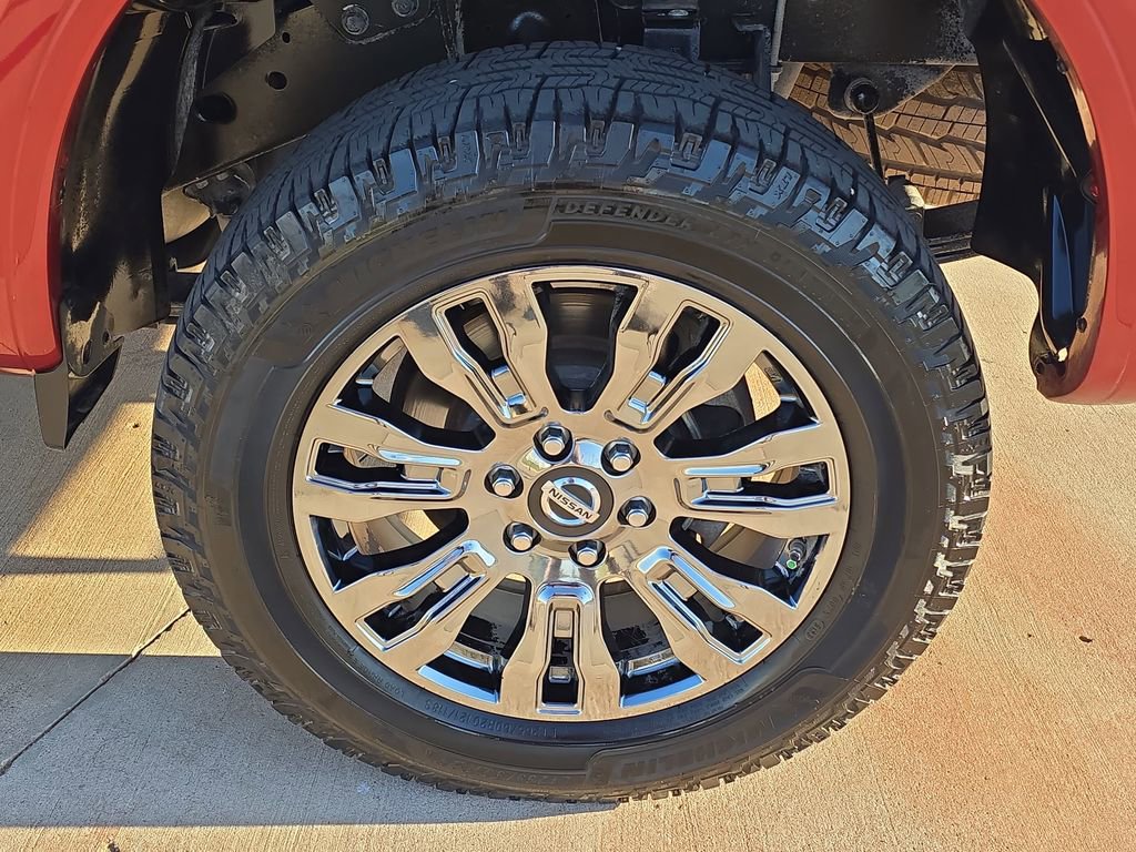 Used 2016 Nissan Titan Platinum Reserve image 32