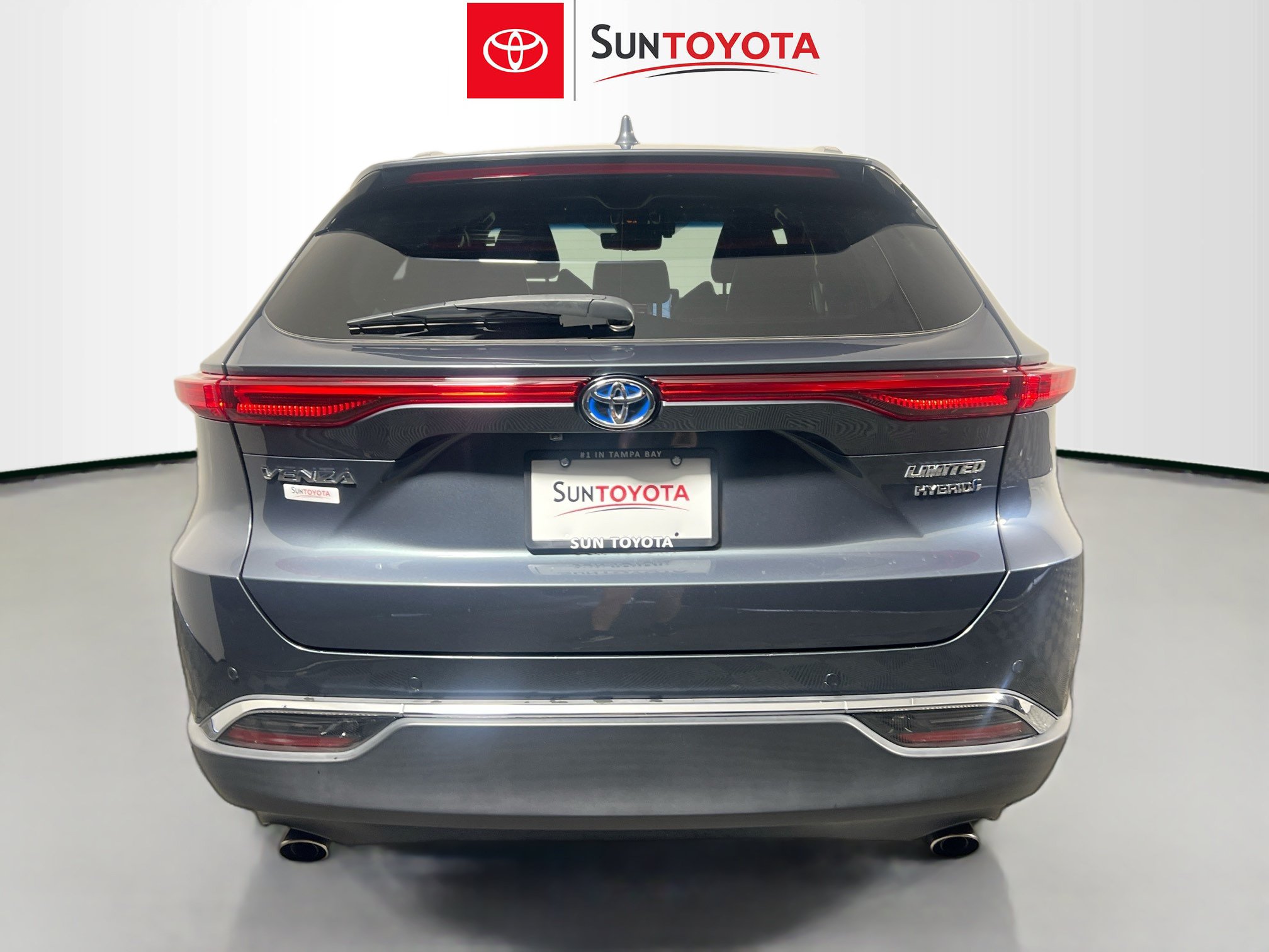 Used 2021 Toyota Venza Limited w/ Advanced Technology Package AWD/4WD image 5