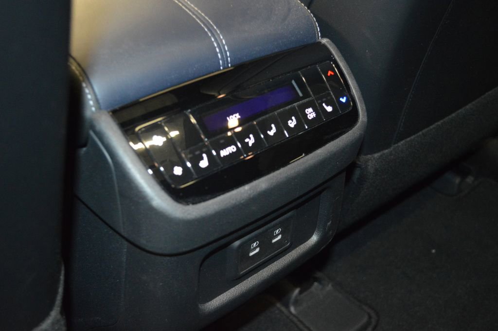 Certified 2026 INFINITI QX60 Sport w/ Dark Cargo Package image 40