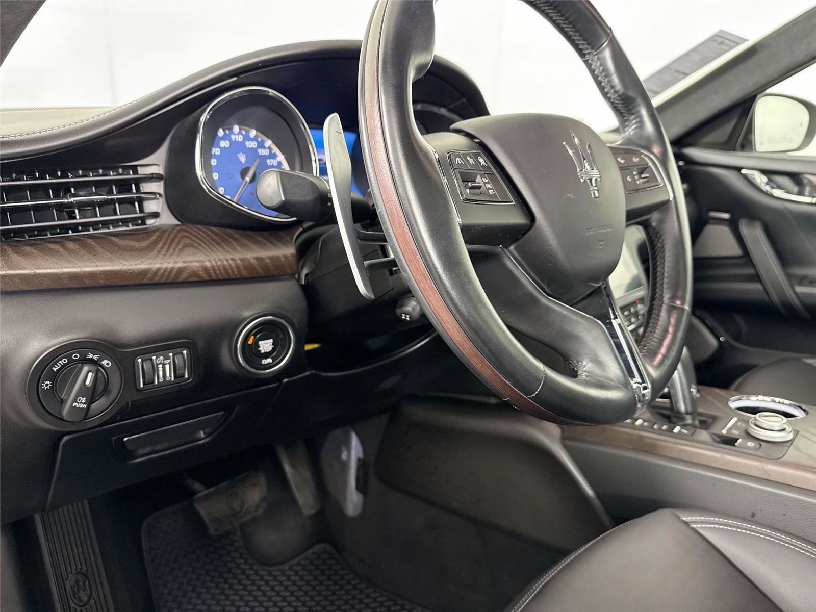 Used 2020 Maserati Quattroporte GTS GranLusso image 4