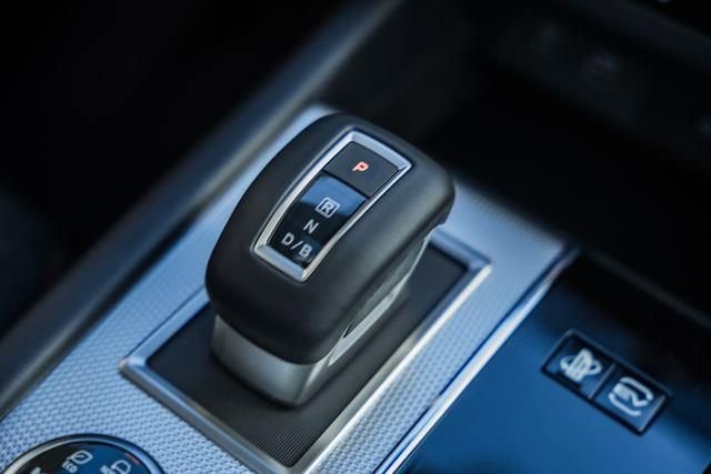 New 2025 Mitsubishi Outlander SEL image 27