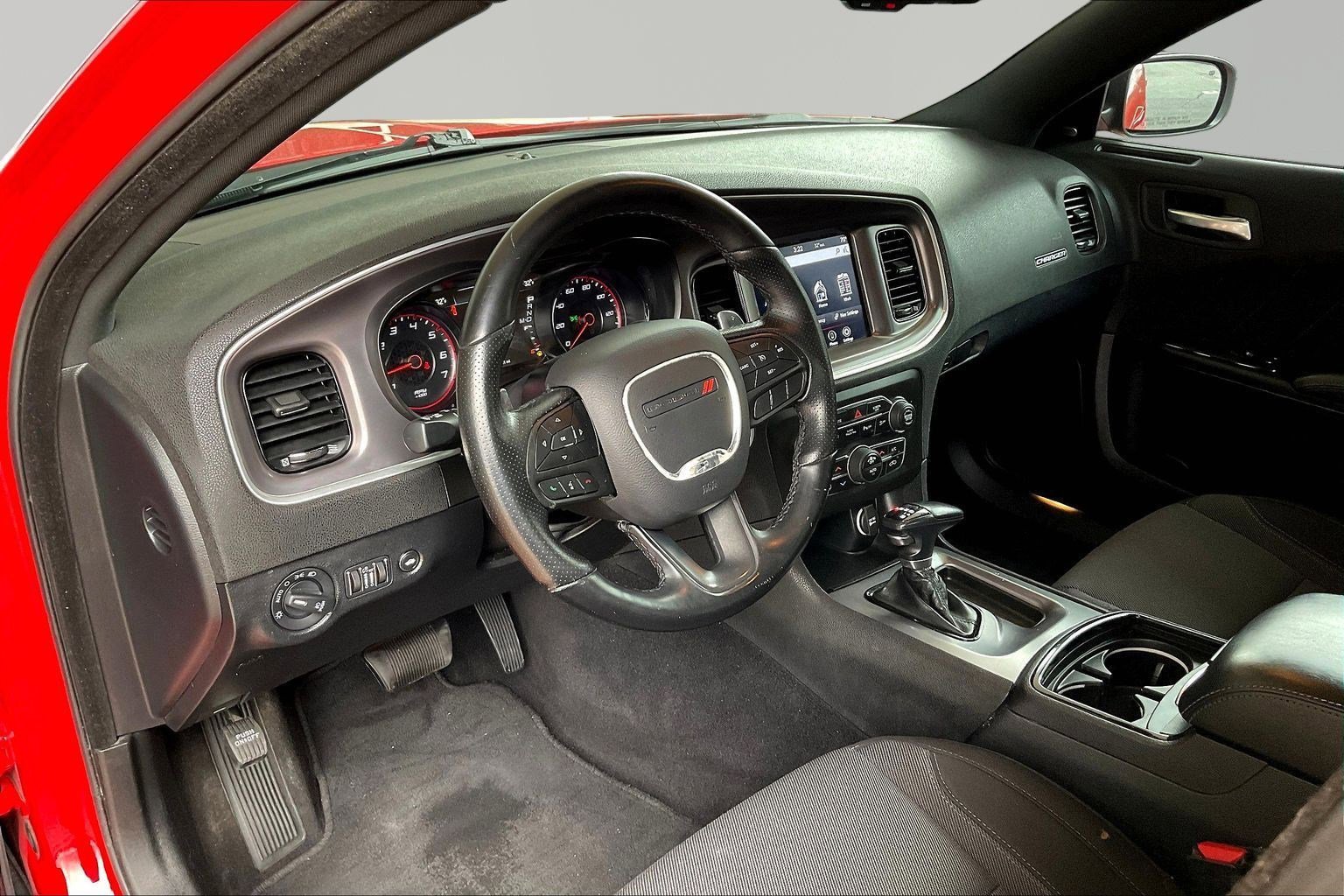 Used 2021 Dodge Charger SXT w/ Blacktop Package image 17