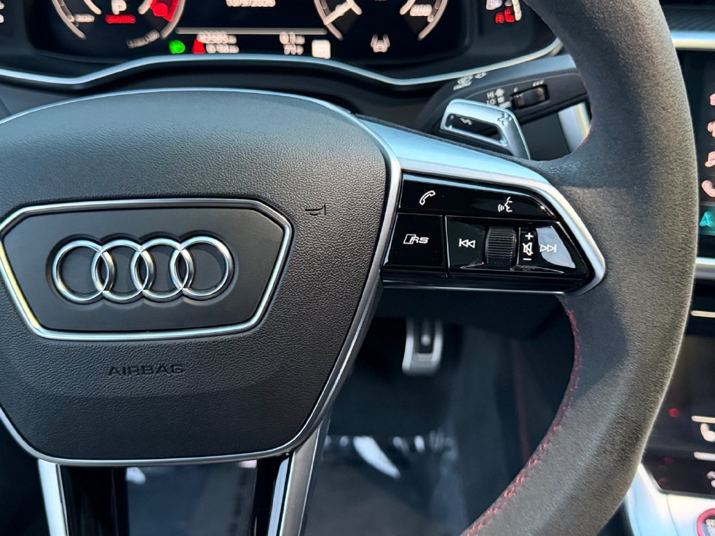 Used 2022 Audi RS 7 Sportback AWD/4WD image 19