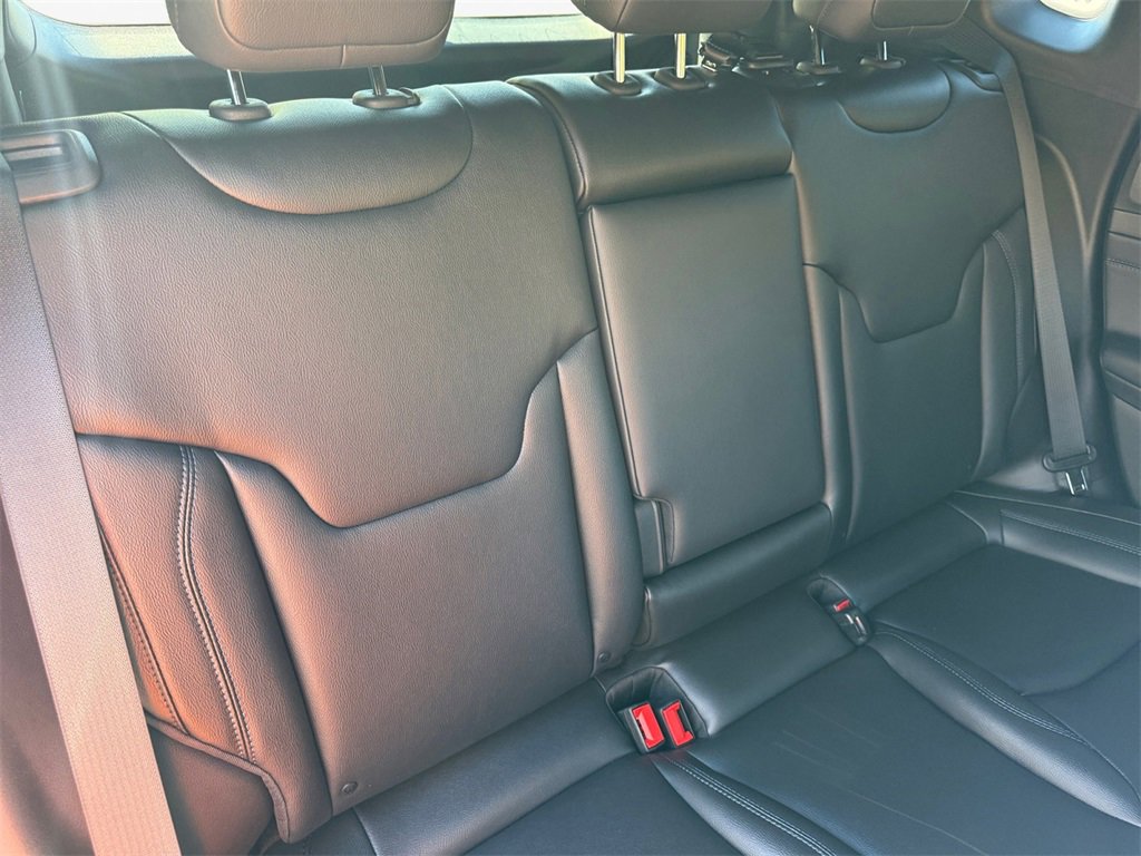 New 2026 Jeep Compass Limited image 16