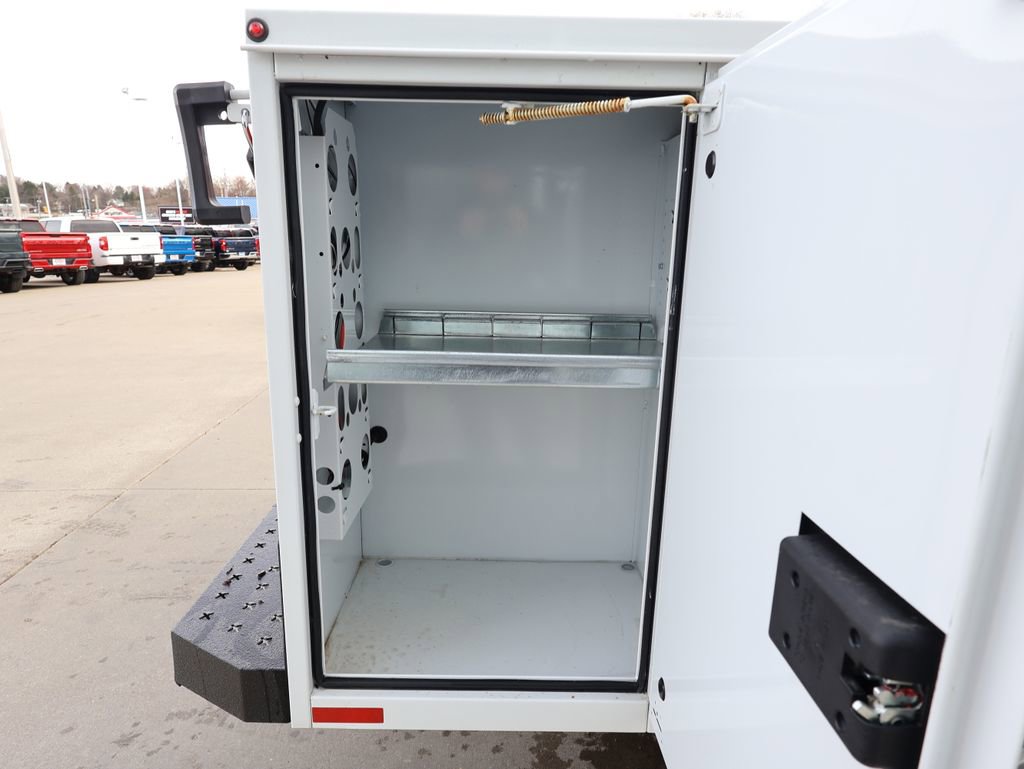 New 2026 GMC Sierra 3500 Pro w/ Convenience Package image 29