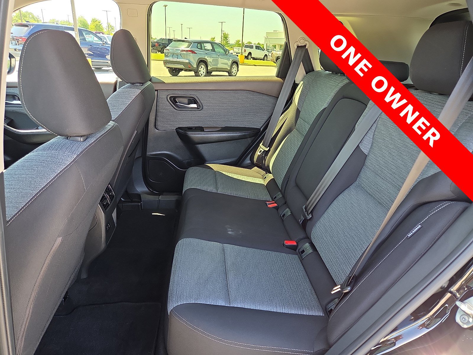 Used 2023 Nissan Rogue SV AWD/4WD image 10