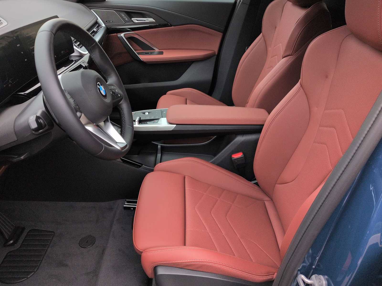 New 2026 BMW X1 xDrive28i w/ Technology Package AWD/4WD image 15