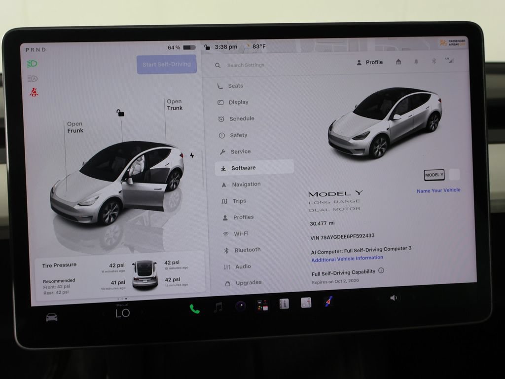 Used 2023 Tesla Model Y Long Range AWD/4WD image 35