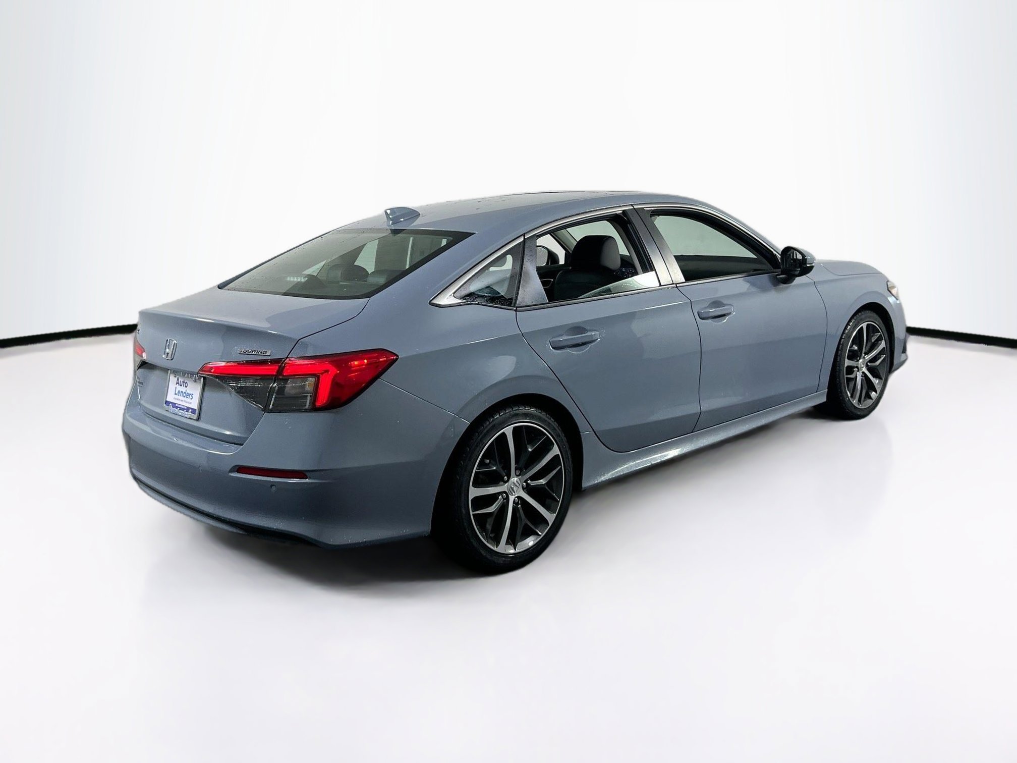 Used 2022 Honda Civic Touring image 5