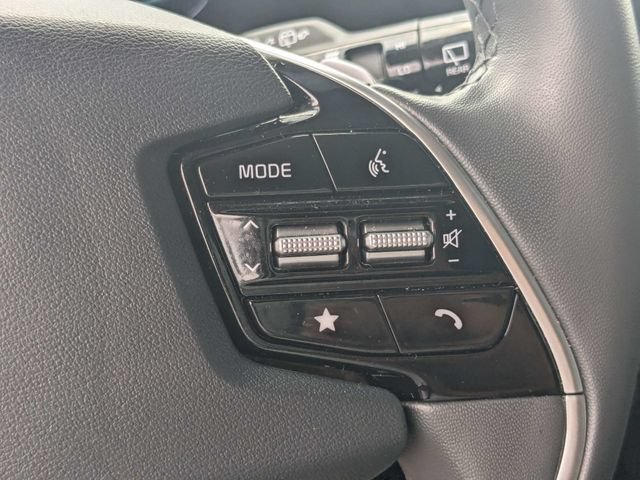 Used 2025 Kia Niro EX FWD image 25
