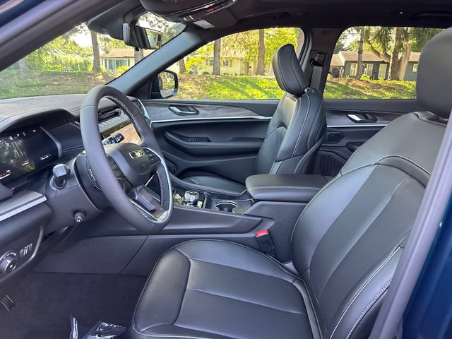 New 2027 Jeep Grand Cherokee Limited w/ Technology Group II AWD/4WD image 6