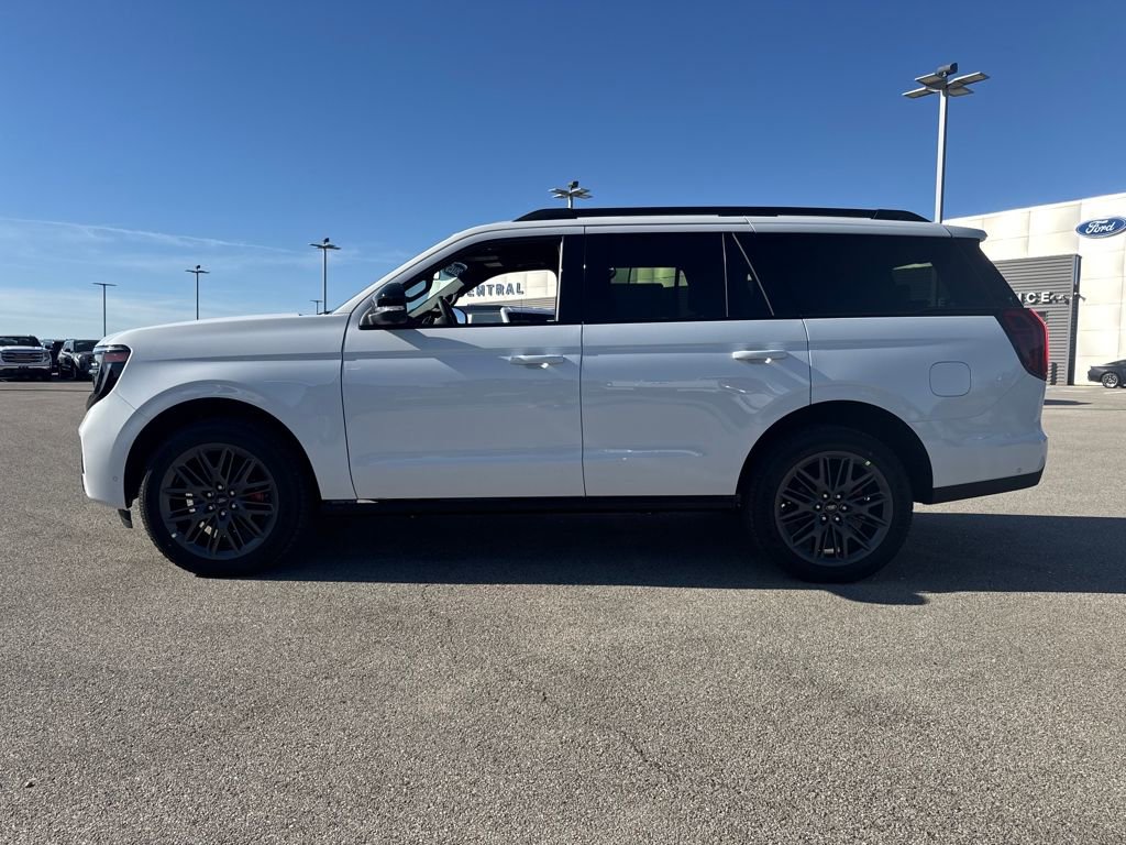 New 2025 Ford Expedition Platinum w/ Stealth Performance Package image 9