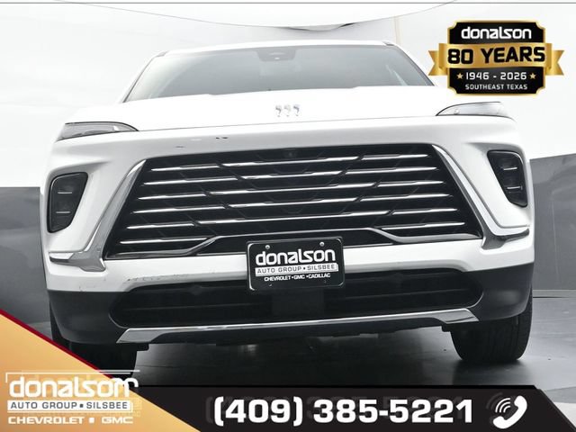 Used 2025 Buick Enclave Preferred FWD image 17