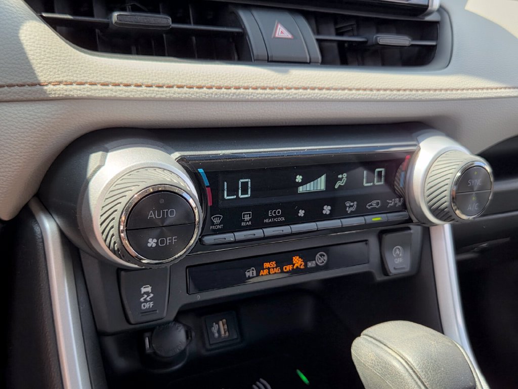 Certified 2024 Toyota RAV4 XLE w/ Convenience Package FWD image 20