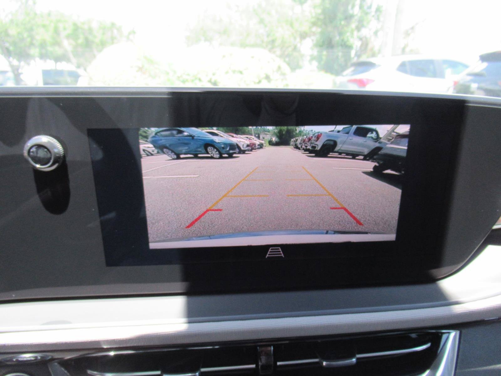 New 2026 Buick Envista Sport Touring FWD image 26