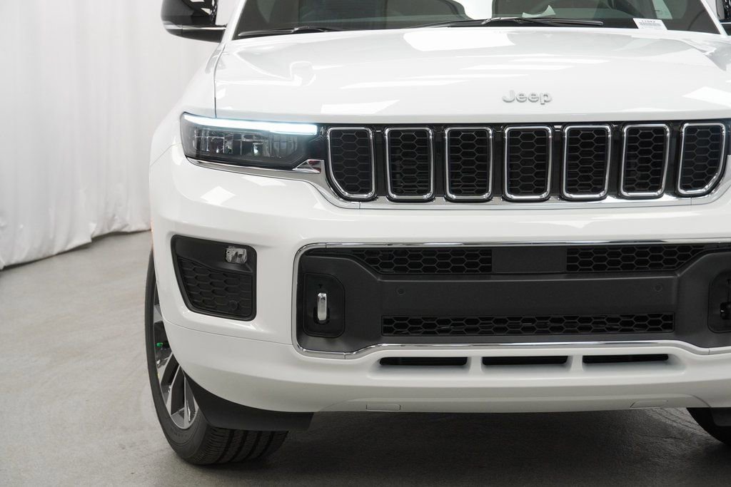 New 2025 Jeep Grand Cherokee L Overland image 6