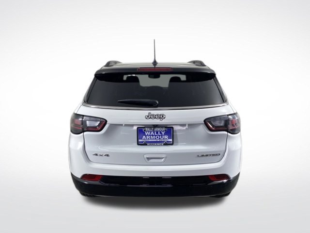 Used 2023 Jeep Compass Limited w/ Elite Group AWD/4WD image 6