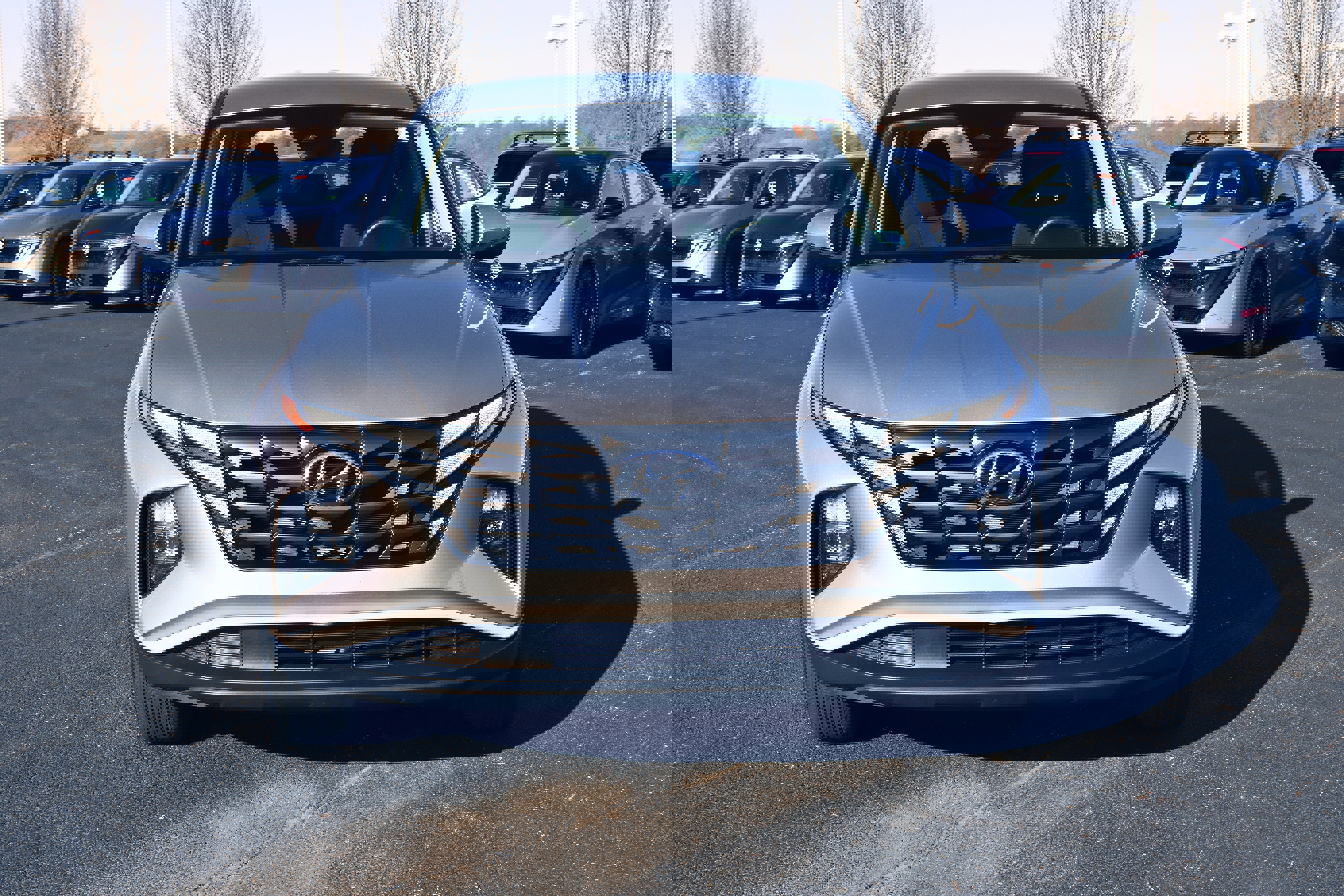 Used 2023 Hyundai Tucson SE image 3