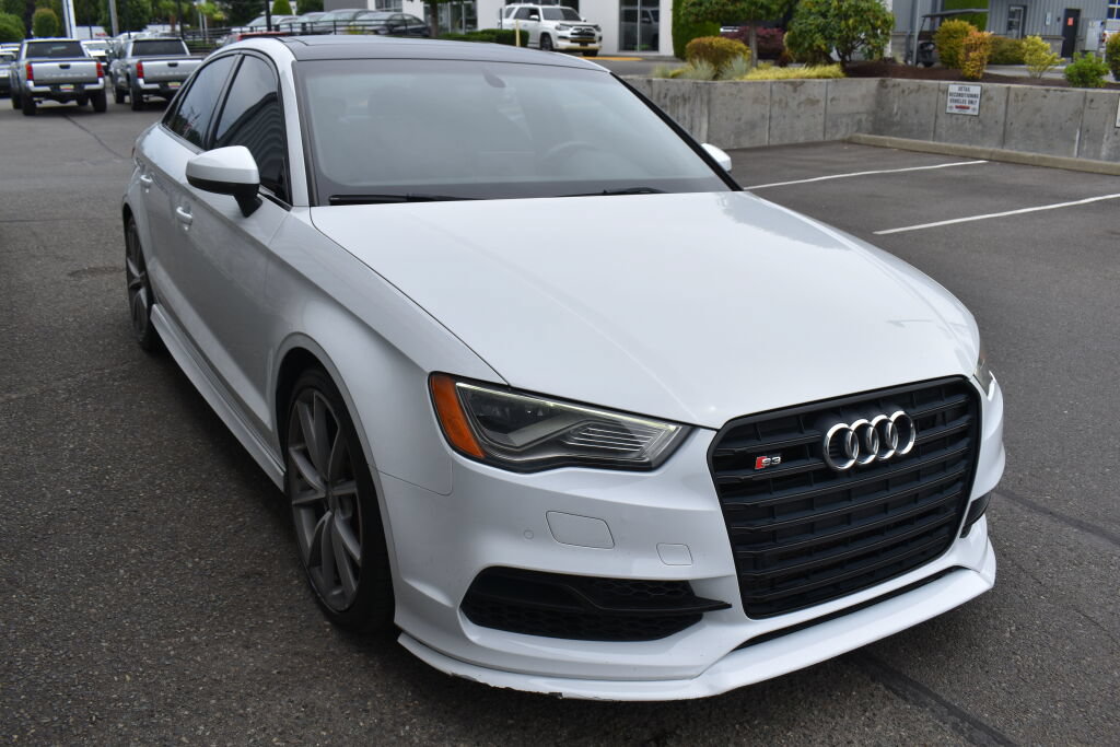Used 2016 Audi S3 Premium Plus w/ Technology Package AWD/4WD image 3