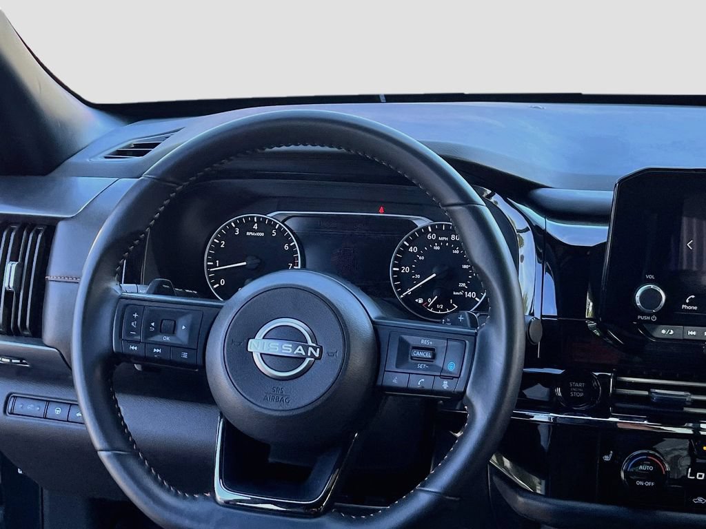 Used 2025 Nissan Pathfinder Rock Creek AWD/4WD image 21