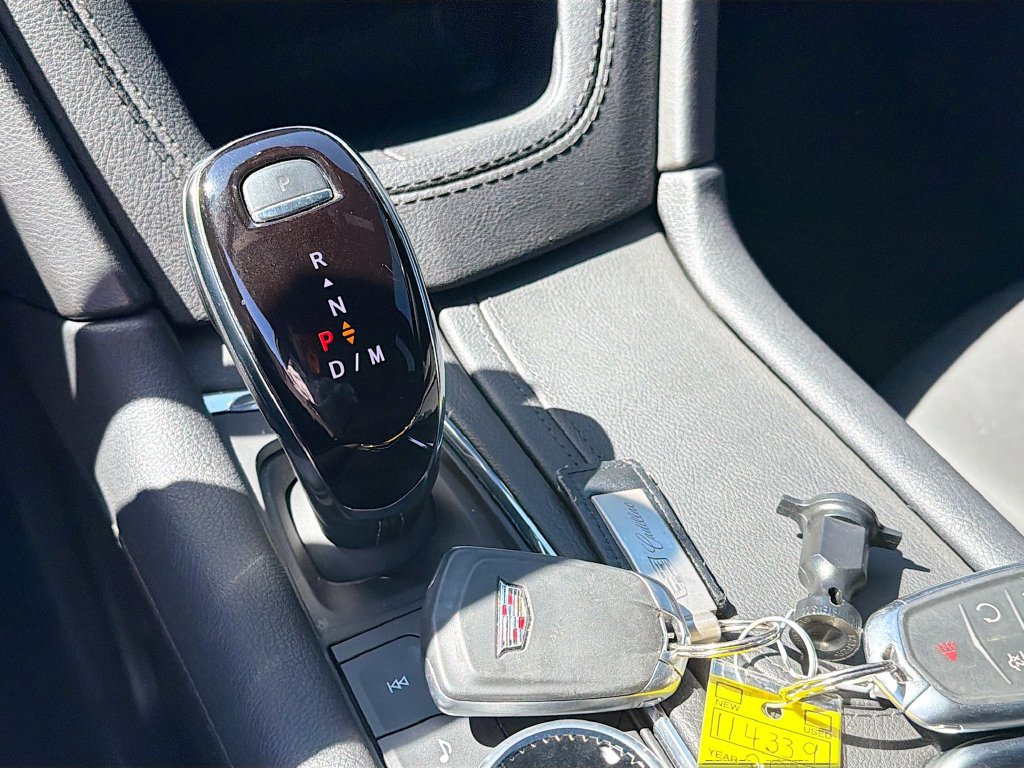 Used 2024 Cadillac XT5 Premium Luxury w/ Technology Package FWD image 17