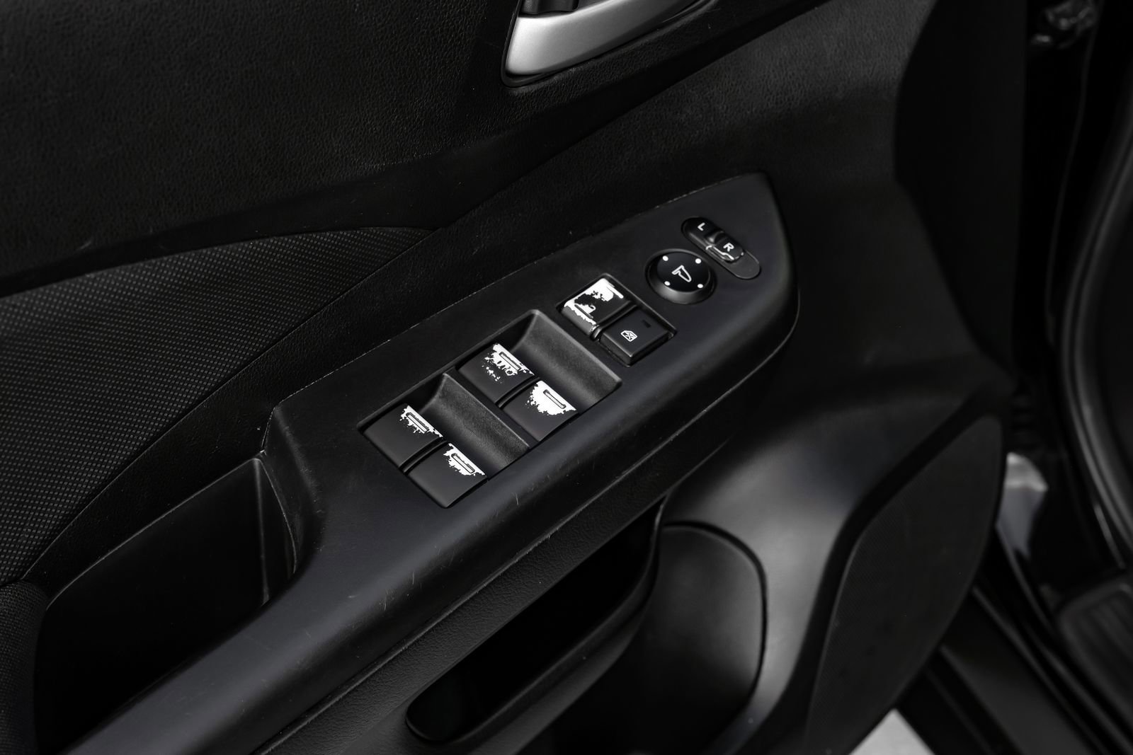 Used 2013 Honda CR-V LX image 39