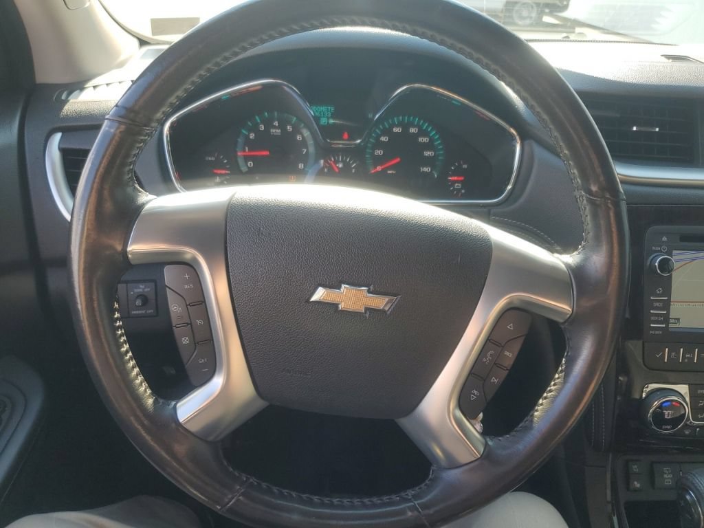 Used 2017 Chevrolet Traverse Premier AWD/4WD image 18