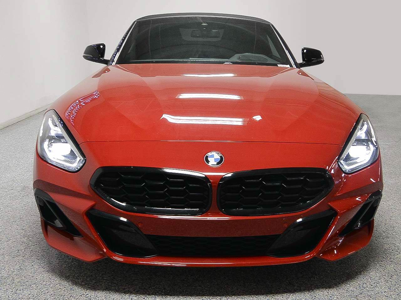 Certified 2024 BMW Z4 M40i w/ Premium Package RWD image 4