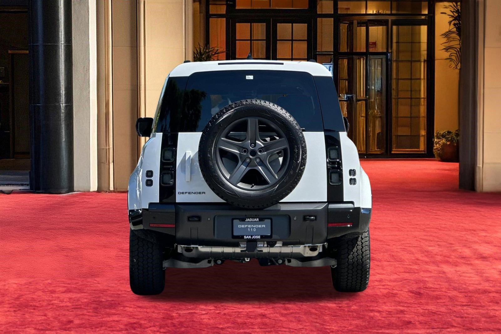 New 2026 Land Rover Defender 110 X-Dynamic SE AWD/4WD image 9